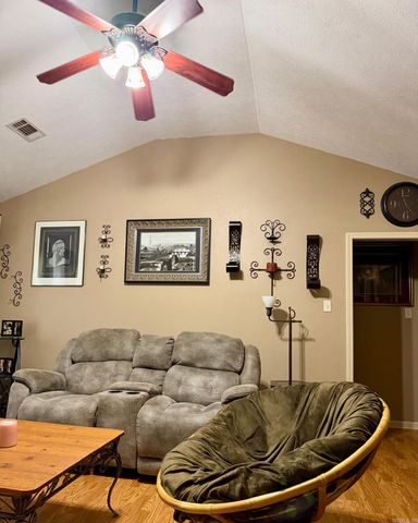 131 Weathering Drive, Austin, AR 72007