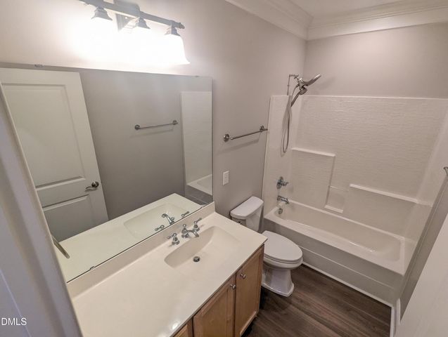 501 Finsbury Street 204, Durham, NC 27713