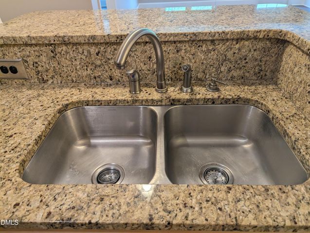 501 Finsbury Street 204, Durham, NC 27713