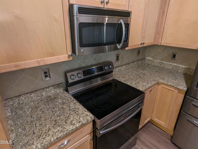 501 Finsbury Street 204, Durham, NC 27713