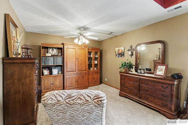 18422 Ontario Street, Omaha, NE 68130