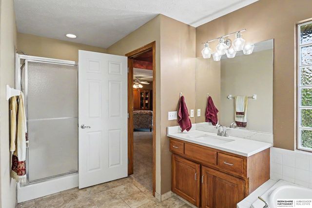 18422 Ontario Street, Omaha, NE 68130
