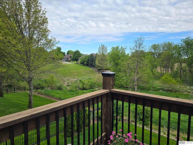 18422 Ontario Street, Omaha, NE 68130
