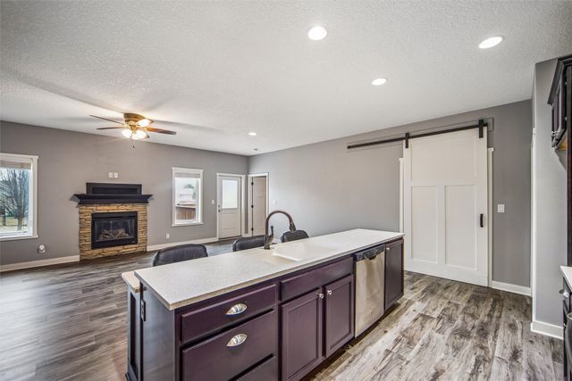 4411 NE Briarwood Drive, Ankeny, IA 50021