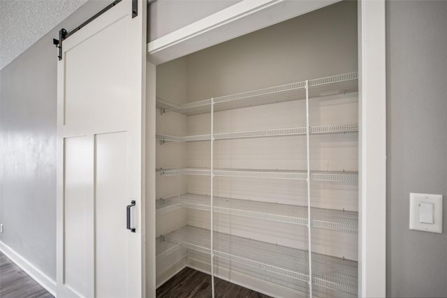 4411 NE Briarwood Drive, Ankeny, IA 50021