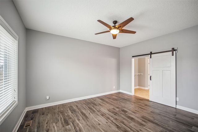 4411 NE Briarwood Drive, Ankeny, IA 50021