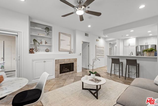 13075 Pacific Promenade 202, Los Angeles, CA 90094