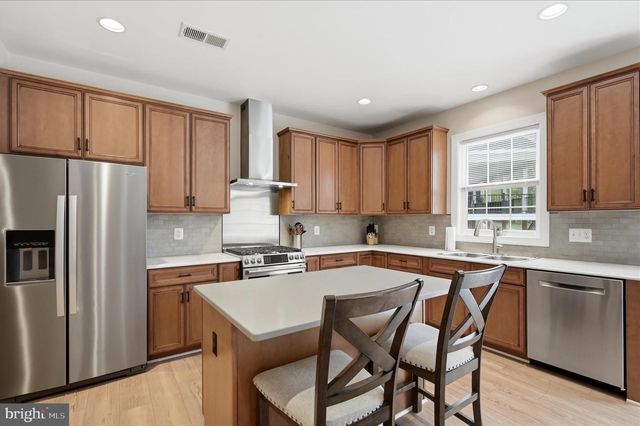 514 SLEIGH DR, Cross Junction, VA 22625