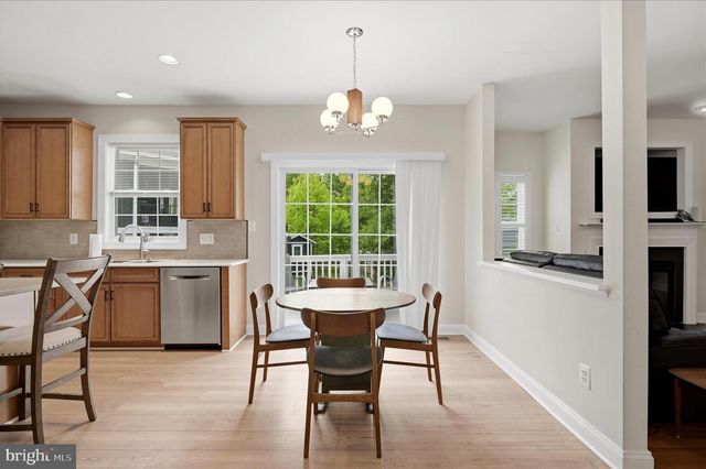514 SLEIGH DR, Cross Junction, VA 22625