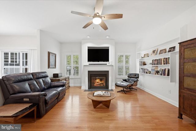 514 SLEIGH DR, Cross Junction, VA 22625