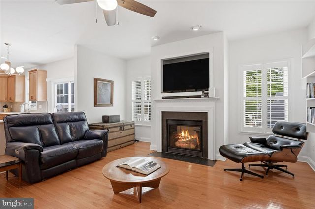 514 SLEIGH DR, Cross Junction, VA 22625