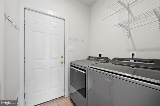 514 SLEIGH DR, Cross Junction, VA 22625