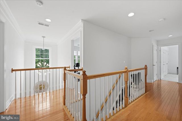 514 SLEIGH DR, Cross Junction, VA 22625