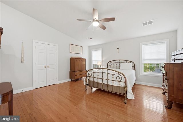 514 SLEIGH DR, Cross Junction, VA 22625