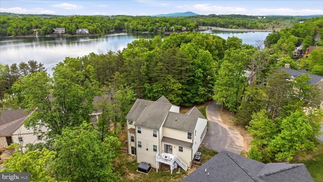 514 SLEIGH DR, Cross Junction, VA 22625