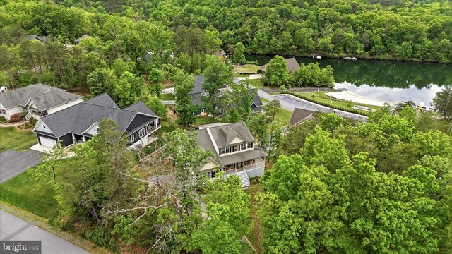 514 SLEIGH DR, Cross Junction, VA 22625