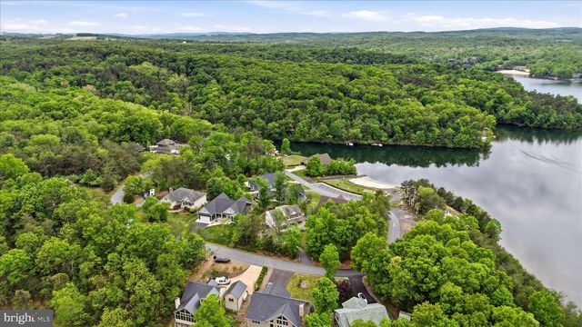 514 SLEIGH DR, Cross Junction, VA 22625