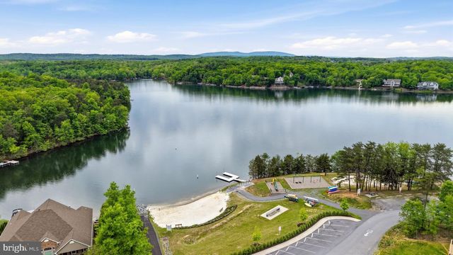 514 SLEIGH DR, Cross Junction, VA 22625