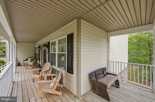 514 SLEIGH DR, Cross Junction, VA 22625