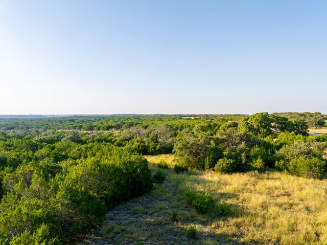 128 Private Road 142, Lampasas, TX 76550