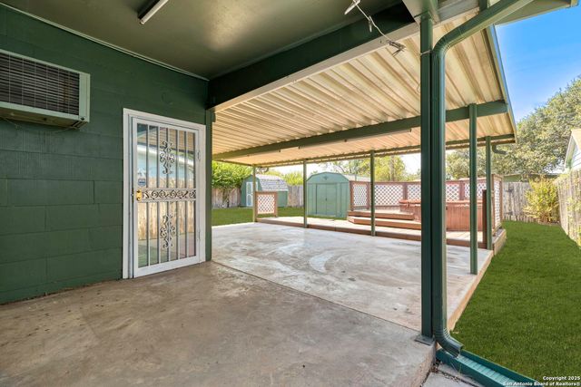 3814 Portsmouth Dr, San Antonio, TX 78223