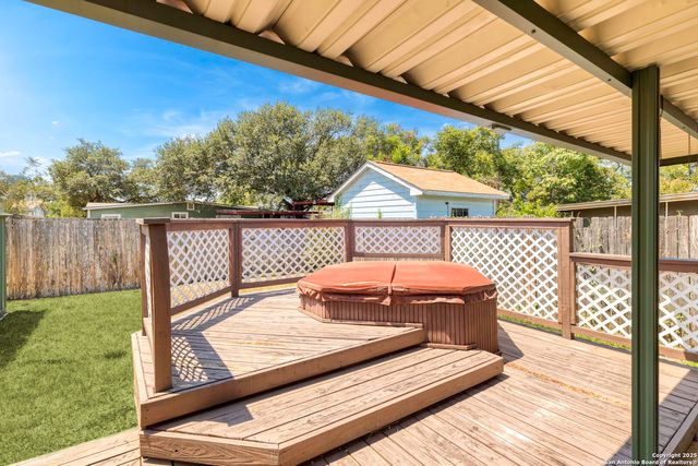 3814 Portsmouth Dr, San Antonio, TX 78223