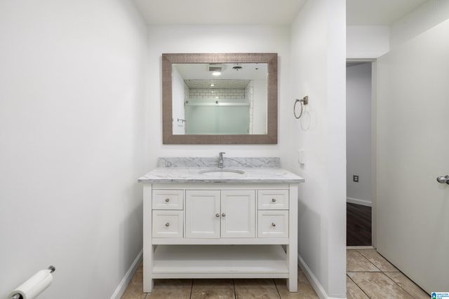 2301 1st Ave N Apt 203, Birmingham, AL 35203