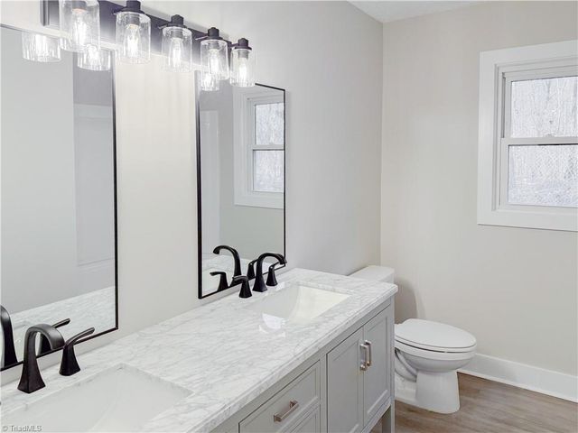 1499 Greene Oak Road, Asheboro, NC 27205