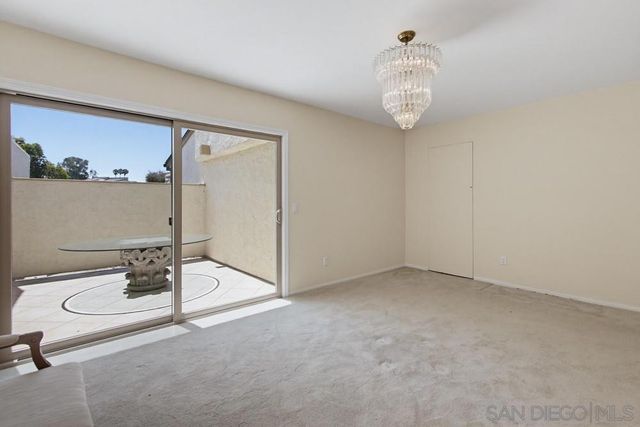 8982 Caminito Verano, La Jolla, CA 92037