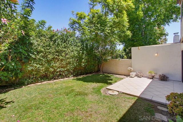 8982 Caminito Verano, La Jolla, CA 92037