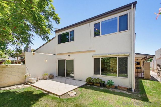 8982 Caminito Verano, La Jolla, CA 92037