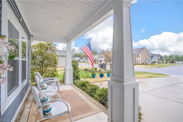121 Blessing CIR, Suffolk, VA 23434