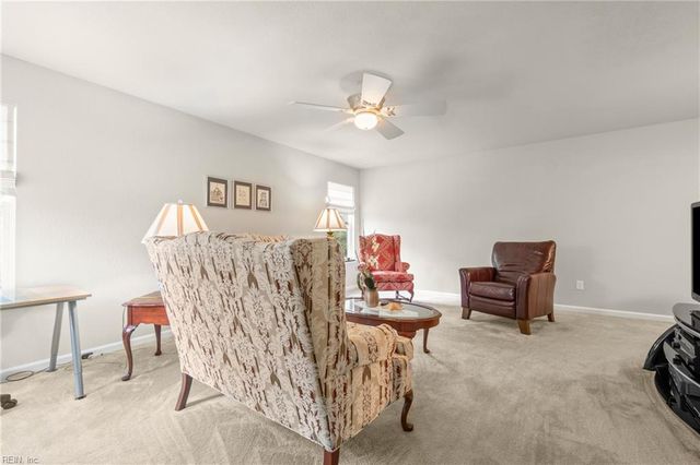 121 Blessing CIR, Suffolk, VA 23434