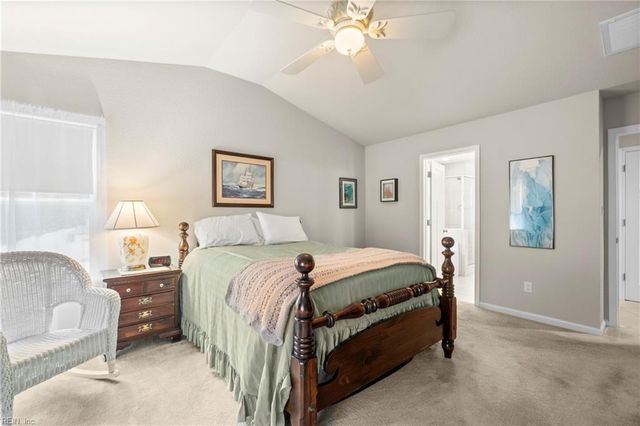 121 Blessing CIR, Suffolk, VA 23434