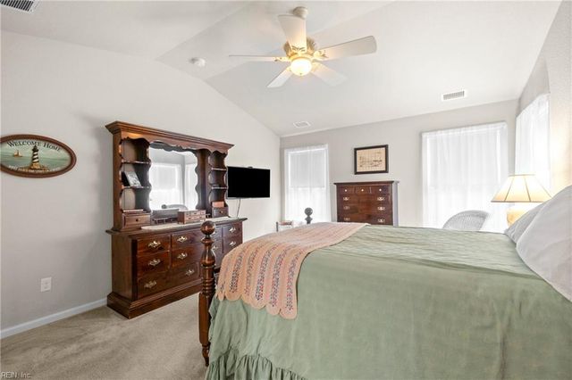121 Blessing CIR, Suffolk, VA 23434