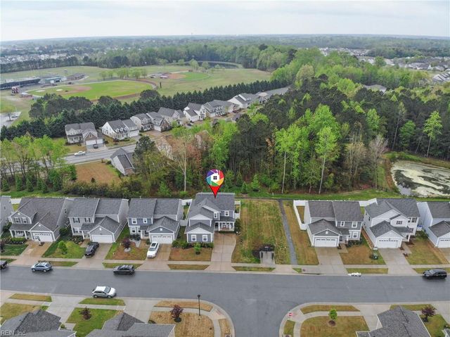 121 Blessing CIR, Suffolk, VA 23434