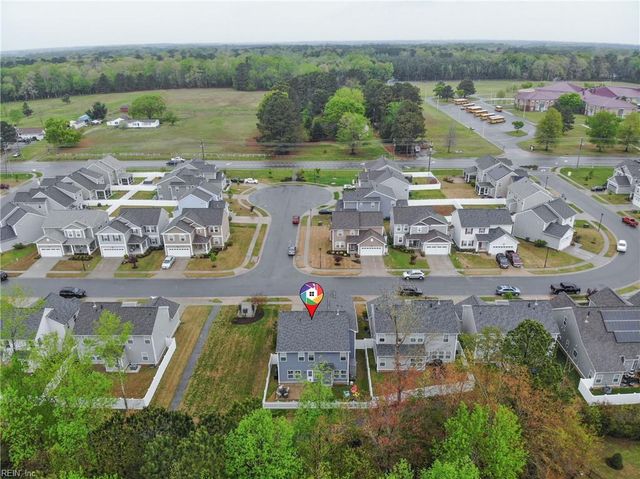 121 Blessing CIR, Suffolk, VA 23434