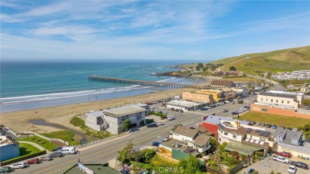 77 N Ocean Avenue 12, Cayucos, CA 93430