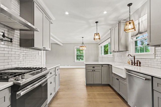 901 Campbell Street, Valparaiso, IN 46385