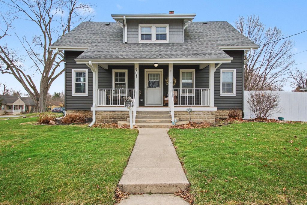 901 Campbell Street, Valparaiso, IN 46385