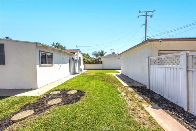 1760 W 9th, Pomona, CA 91766