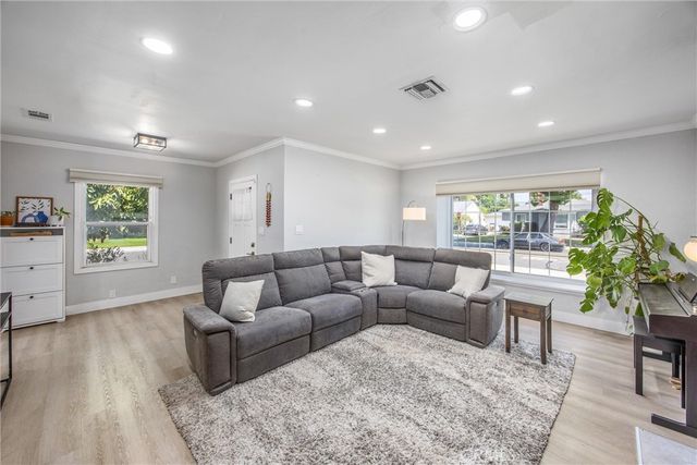 1760 W 9th, Pomona, CA 91766