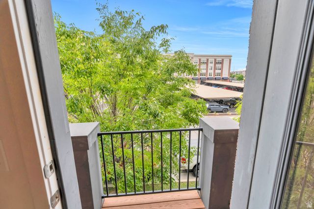12 W GILBRIDE AVE, Murray, UT 84107