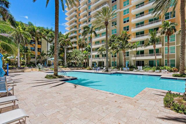 625 Casa Loma Boulevard 207, Boynton Beach, FL 33435