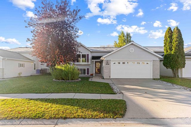 4836 9th Avenue S, Fargo, ND 58103