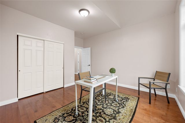 201 Teakwood Lane, Cedar Rapids, IA 52402