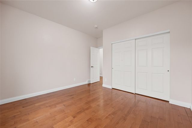 201 Teakwood Lane, Cedar Rapids, IA 52402