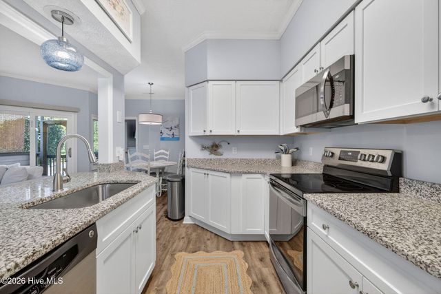 123 Longstreet Drive Apt 101, Wilmington, NC 28412