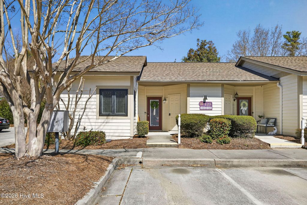 123 Longstreet Drive Apt 101, Wilmington, NC 28412