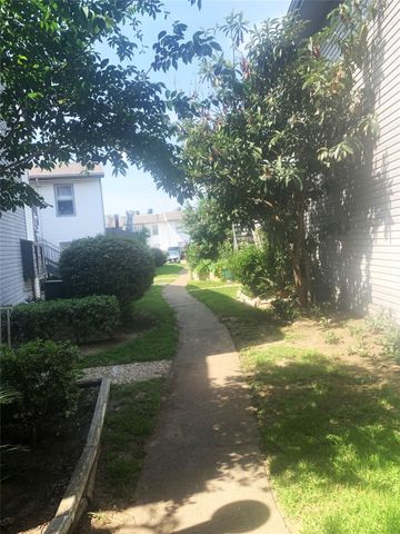 7200 Clarewood Drive 1904, Houston, TX 77036